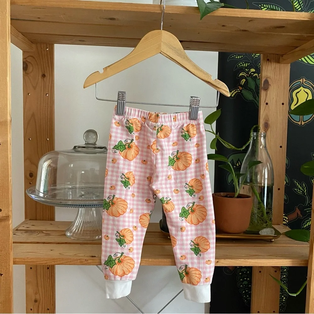 Classic Whimsy Pink Plaid Pumpkin Print Fall Halloween Pajama Set 18 months